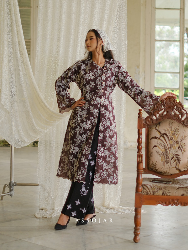 Ranum Kebaya - Varian 1