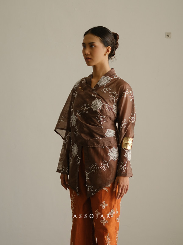 Riuh Kebaya Panjang - Varian 1
