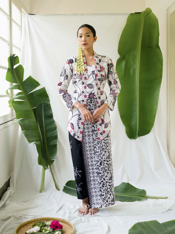 Inggil Kebaya
