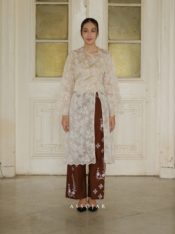 Ranum Kebaya - Varian 2
