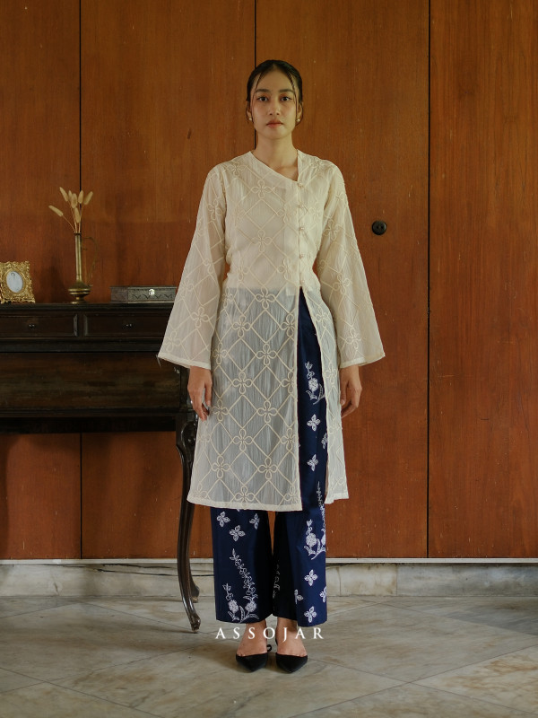 Ranum Kebaya - Varian 6